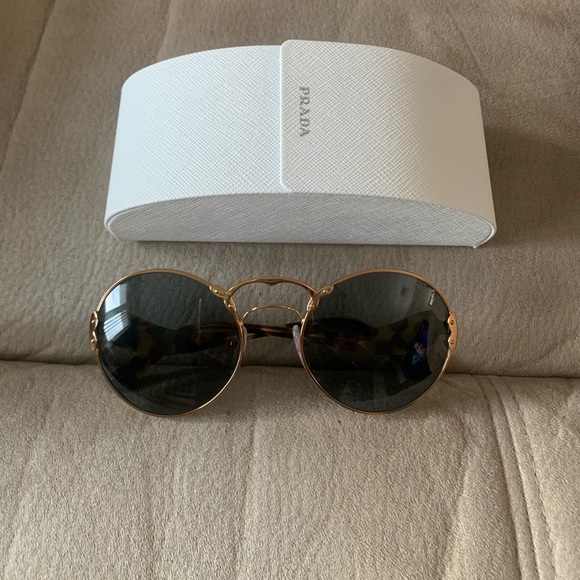 Prada Women's SPR55T Sunglasses - Picture 4 of 7